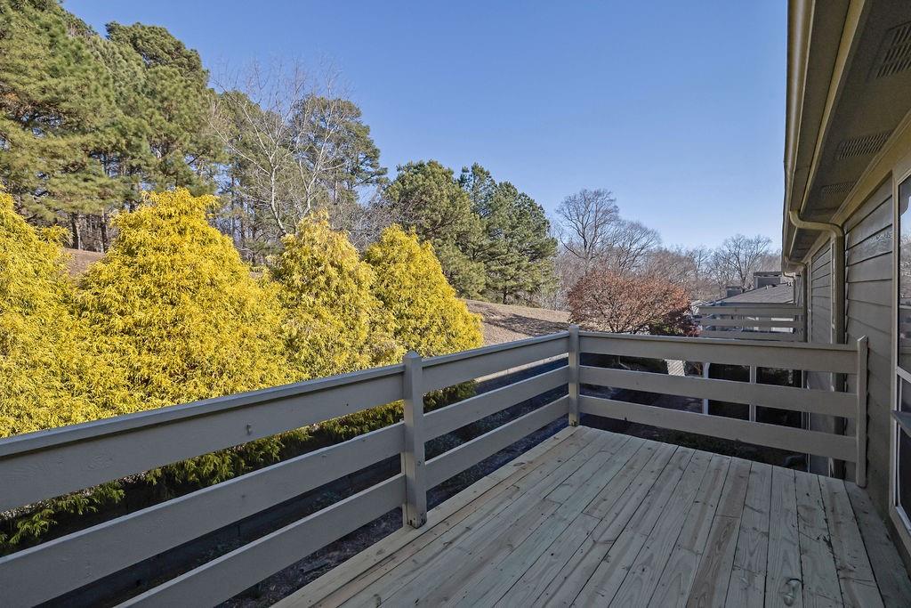 1006 Riverview Drive SE