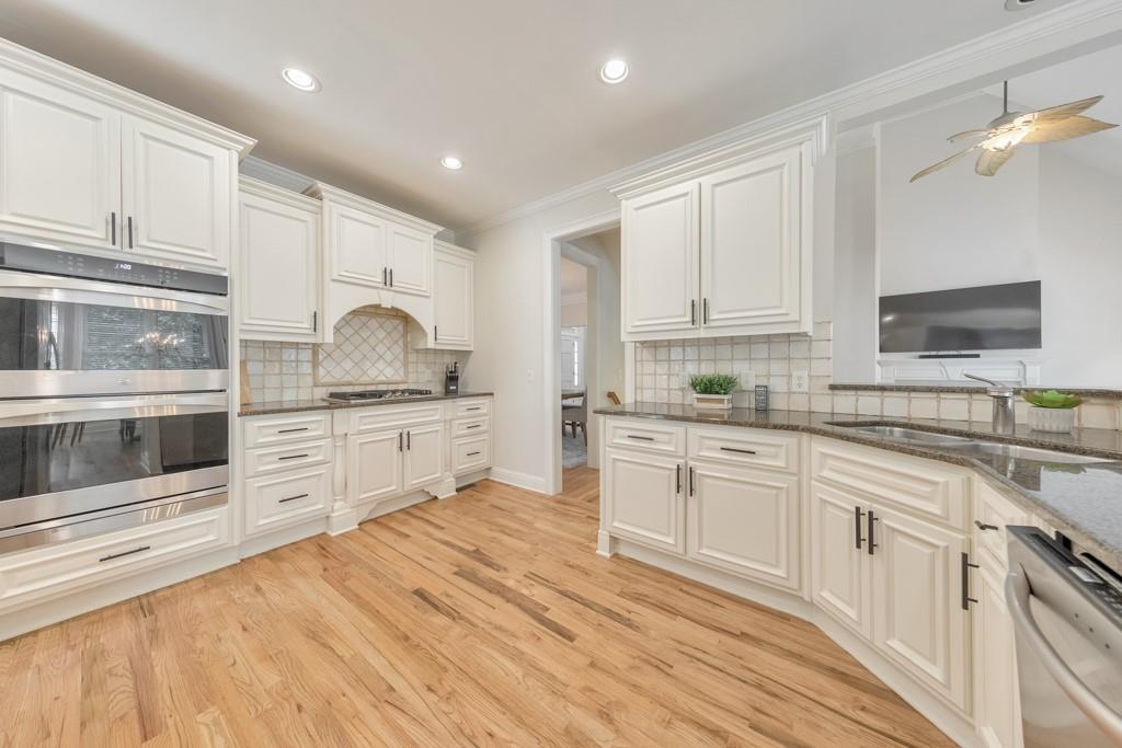 4621 Chartwell Chase Court