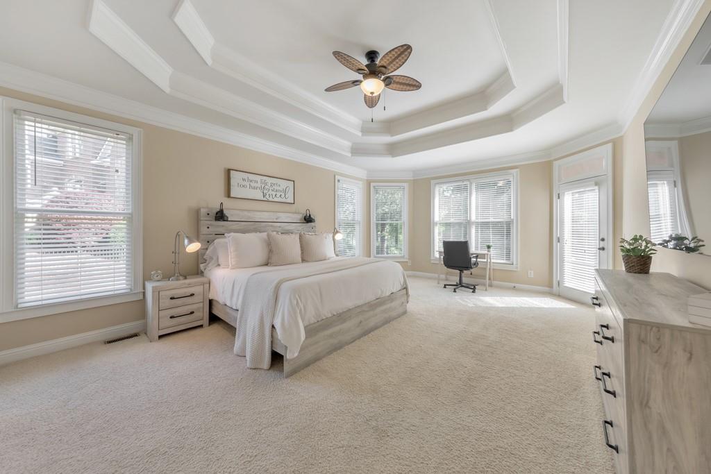 4621 Chartwell Chase Court, Flowery Branch, Georgia image 4