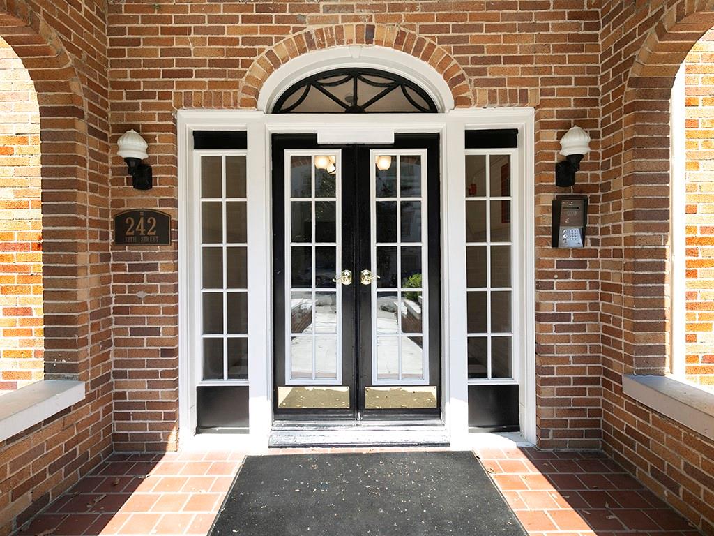 242 12th Street #8, Atlanta, Georgia image 1