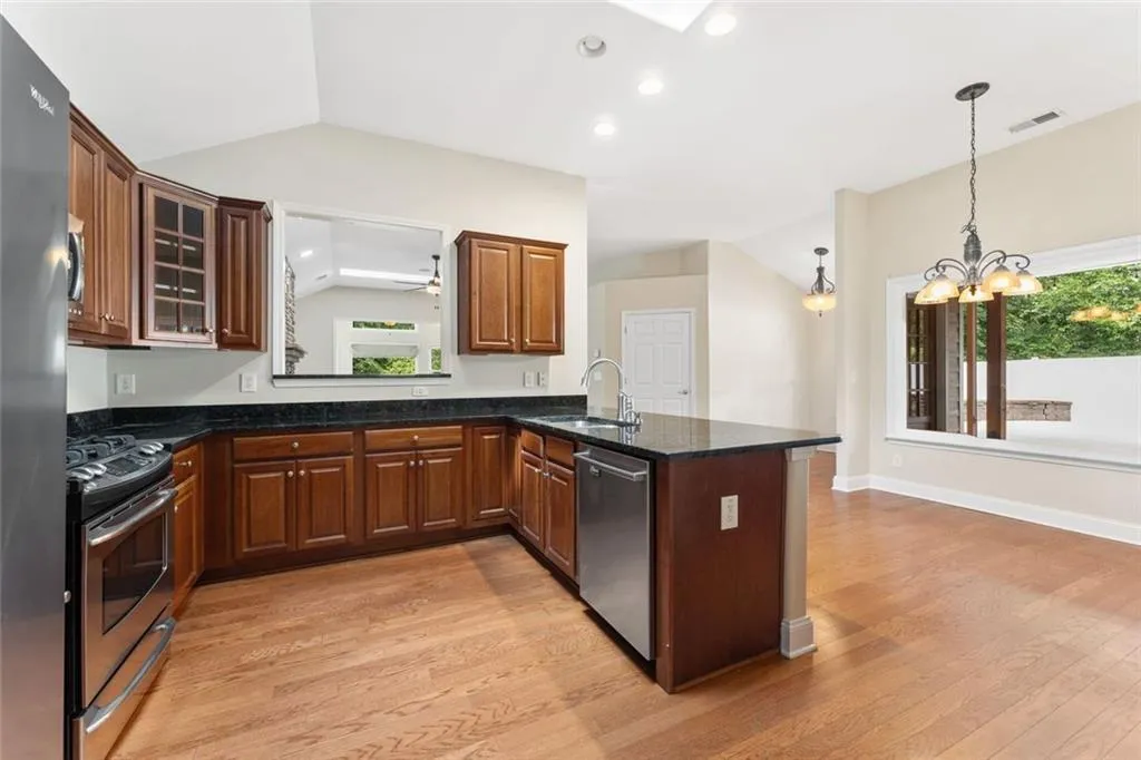 Dallas, Georgia 30132, United States, 3 Bedrooms Bedrooms, ,3 BathroomsBathrooms,Residential,Active,174413