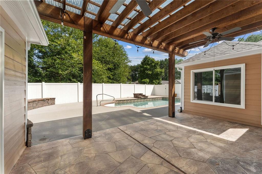 269 Shoal Creek Way