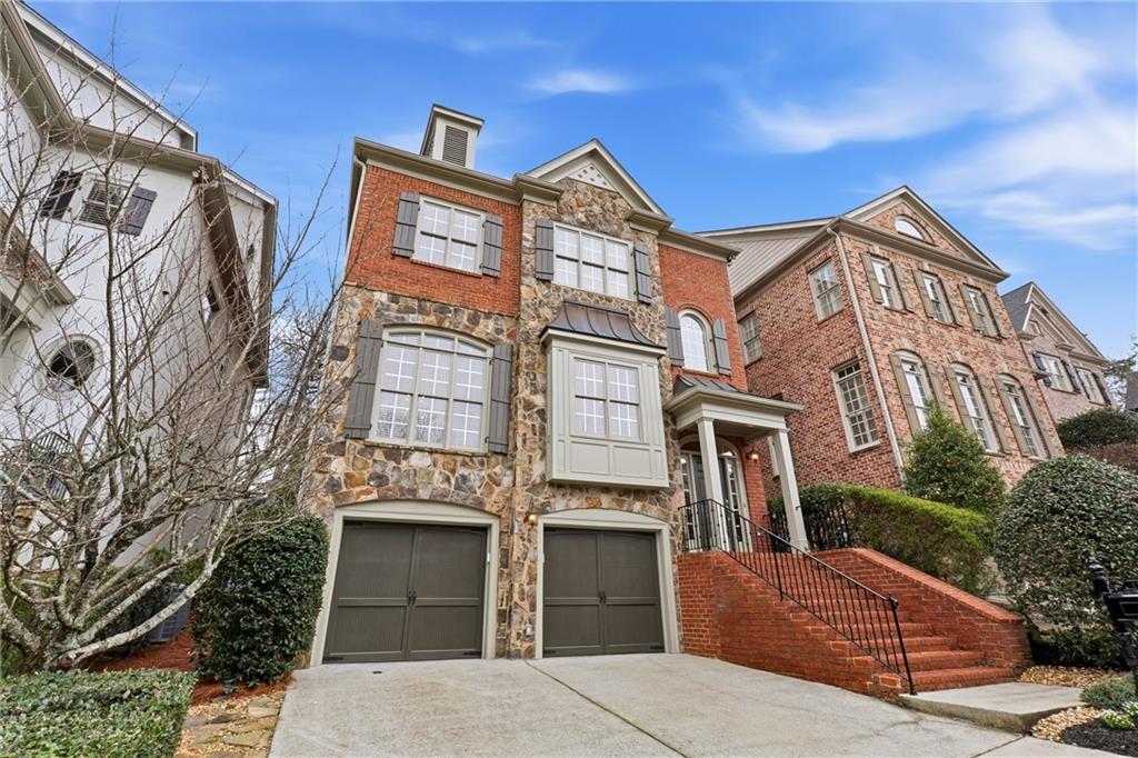 1112 Valley Overlook Drive NE