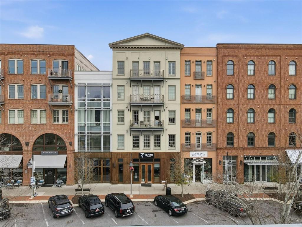 360 CHAMBERS Street 451