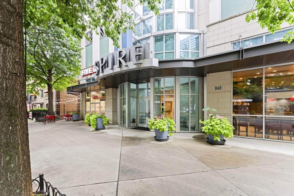 860 Peachtree Street NE 712