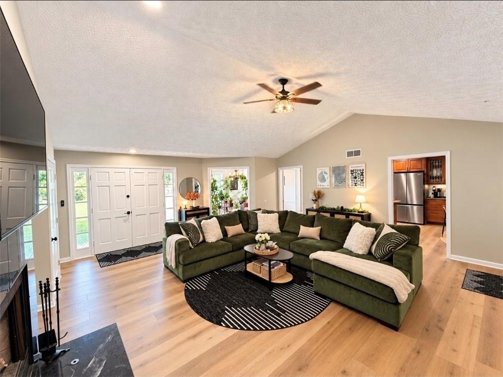 3731 Spring Leaf Lane