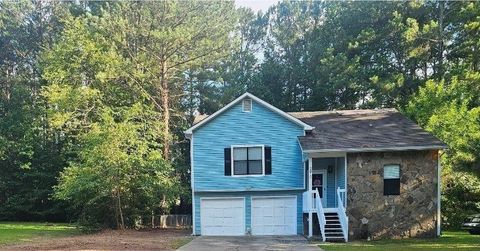 Homes For Sale - 2810 Greenbower Ct<br/> Atlanta, GA 30349