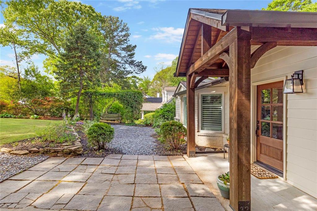 1840 Woodland Hills Avenue NW