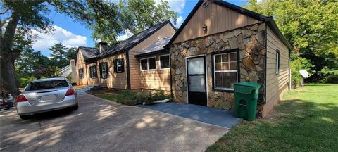 Photo of 1512 S Hairston Road, Stone Mountain, GA 30088 (MLS # 7624272)