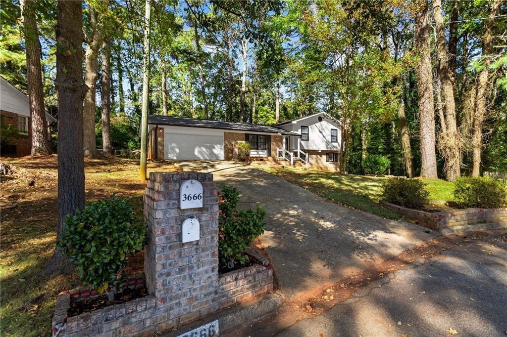 3666 Stanford Circle