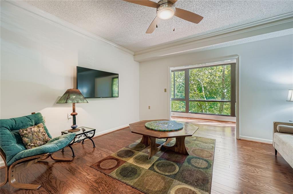 1800 Clairmont Lake A325
