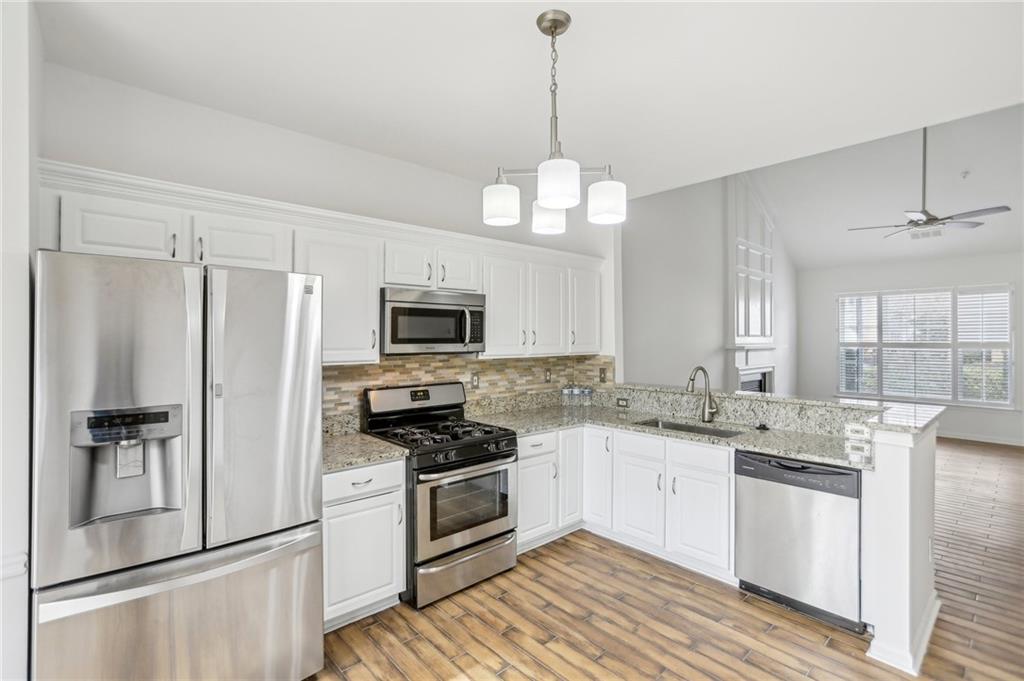 Windward Pointe - Residential