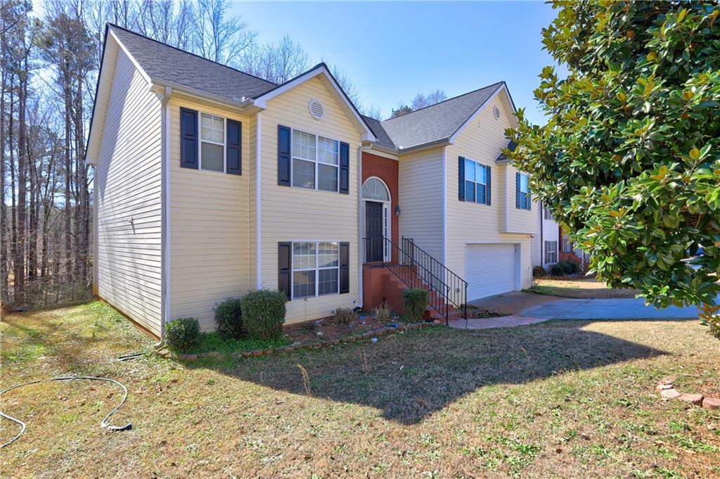375 Tambec Trace, Lilburn, Georgia image 2