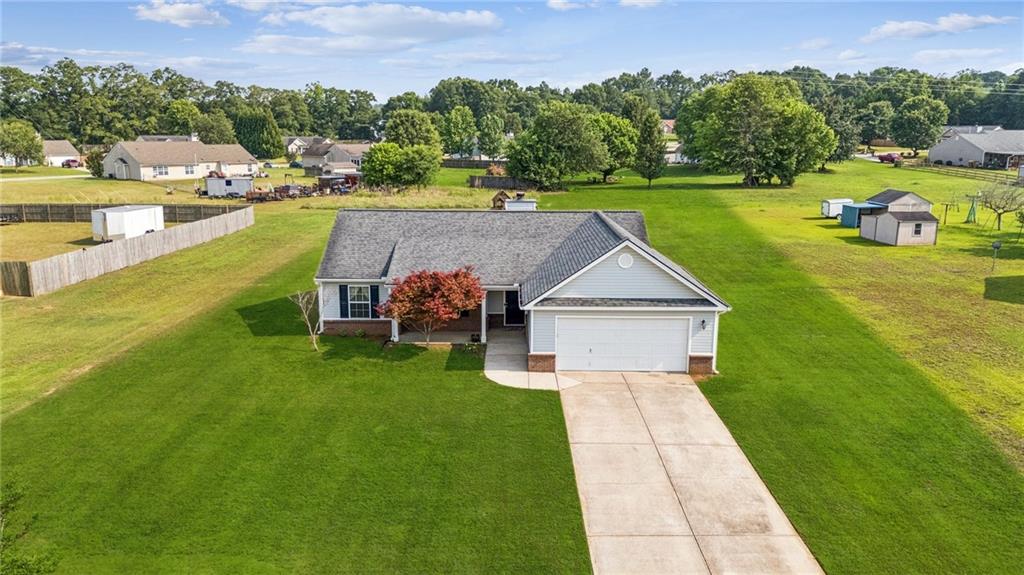 1671 Bismarck Circle, Winder, Georgia image 3
