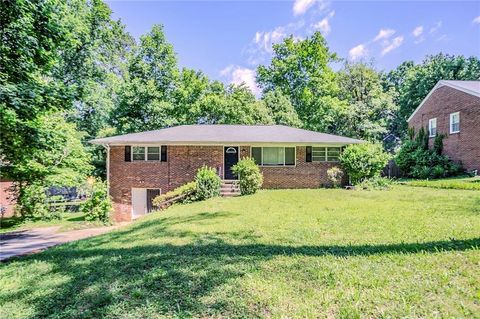 2201 Bollingbrook Drive SW Atlanta GA 30311