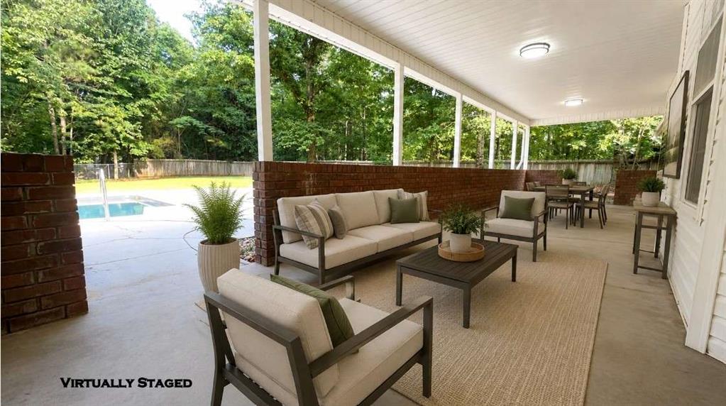 345 Brinkley Roads