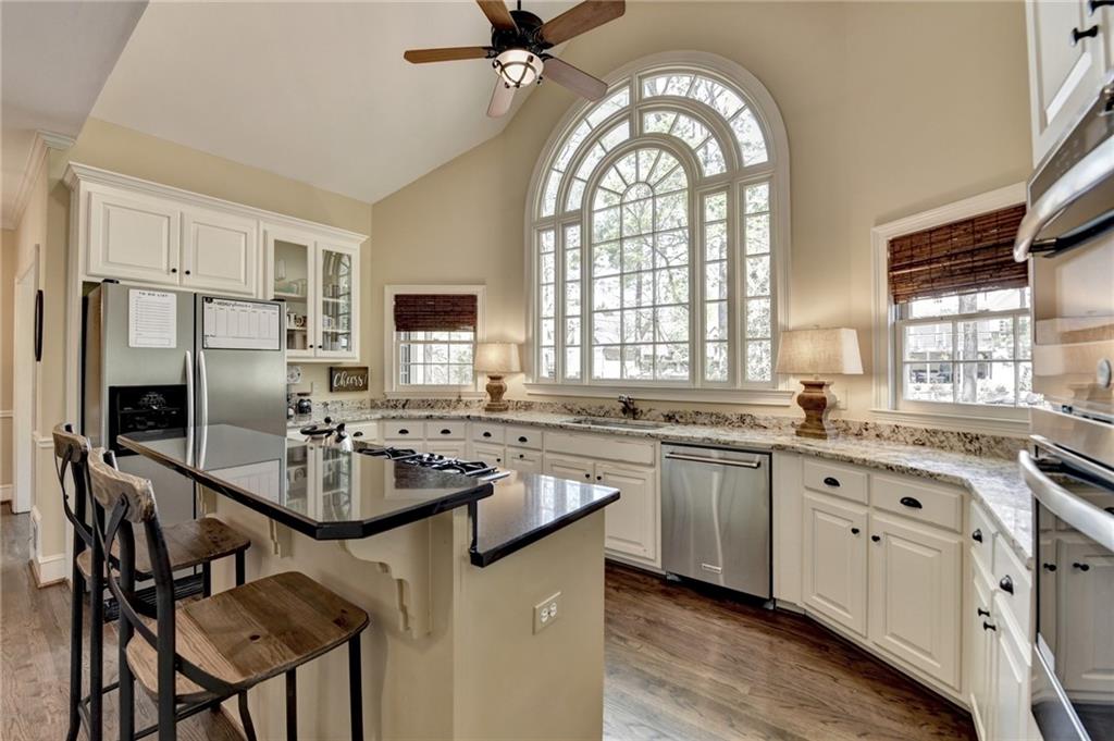 865 Mount Katahdin Trail, Johns Creek, Georgia image 19