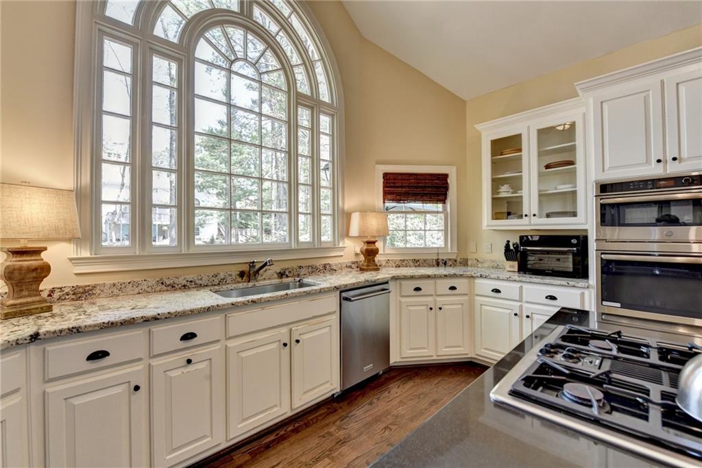865 Mount Katahdin Trail, Johns Creek, Georgia image 4