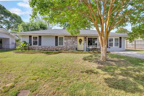 Homes For Sale - 5113 Haynes Court<br/> Covington, GA 30014