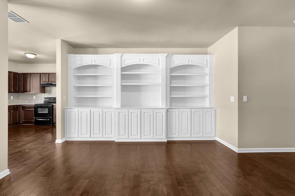 Blue Springs Commond TH - Residential