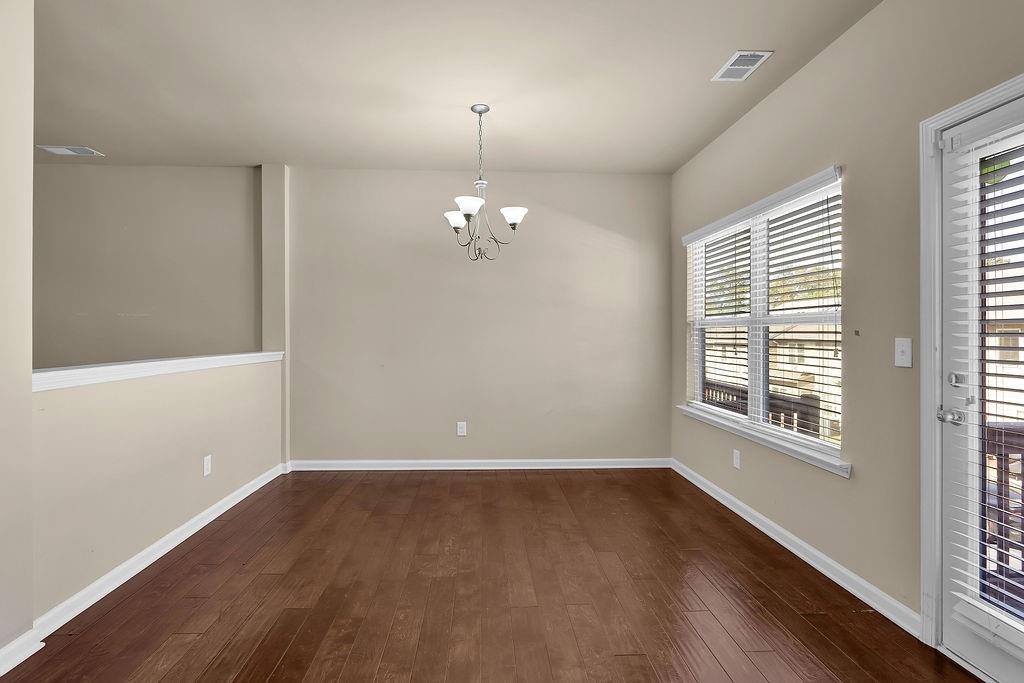 Blue Springs Commond TH - Residential