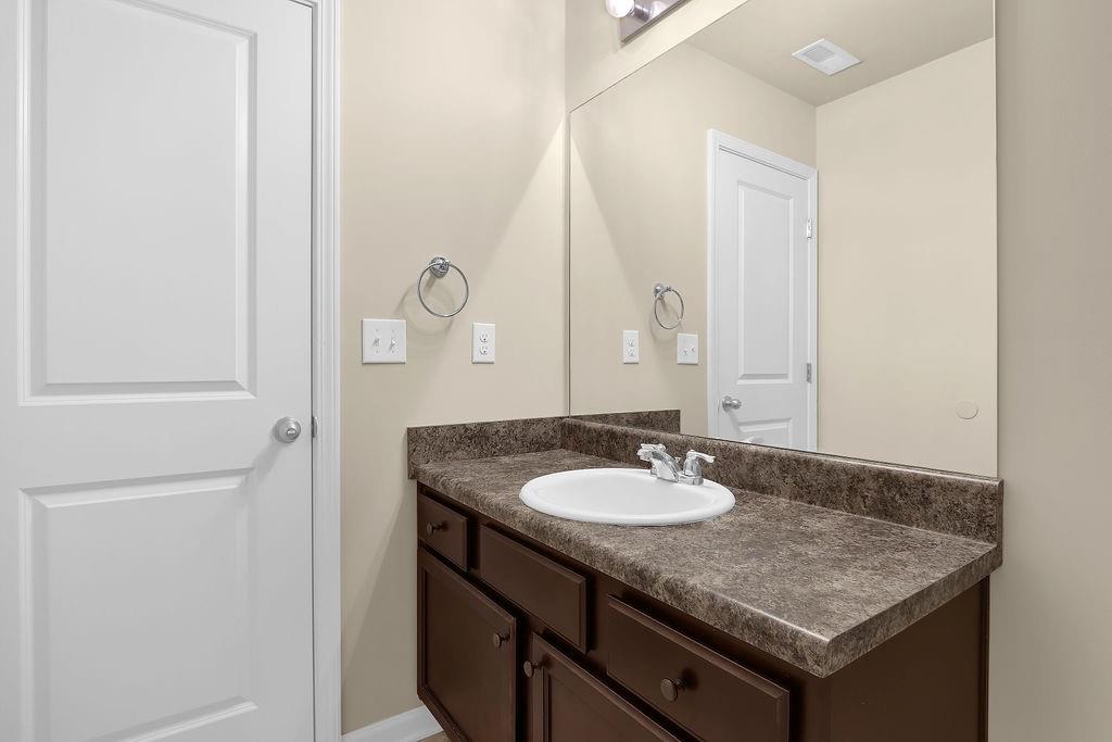Blue Springs Commond TH - Residential