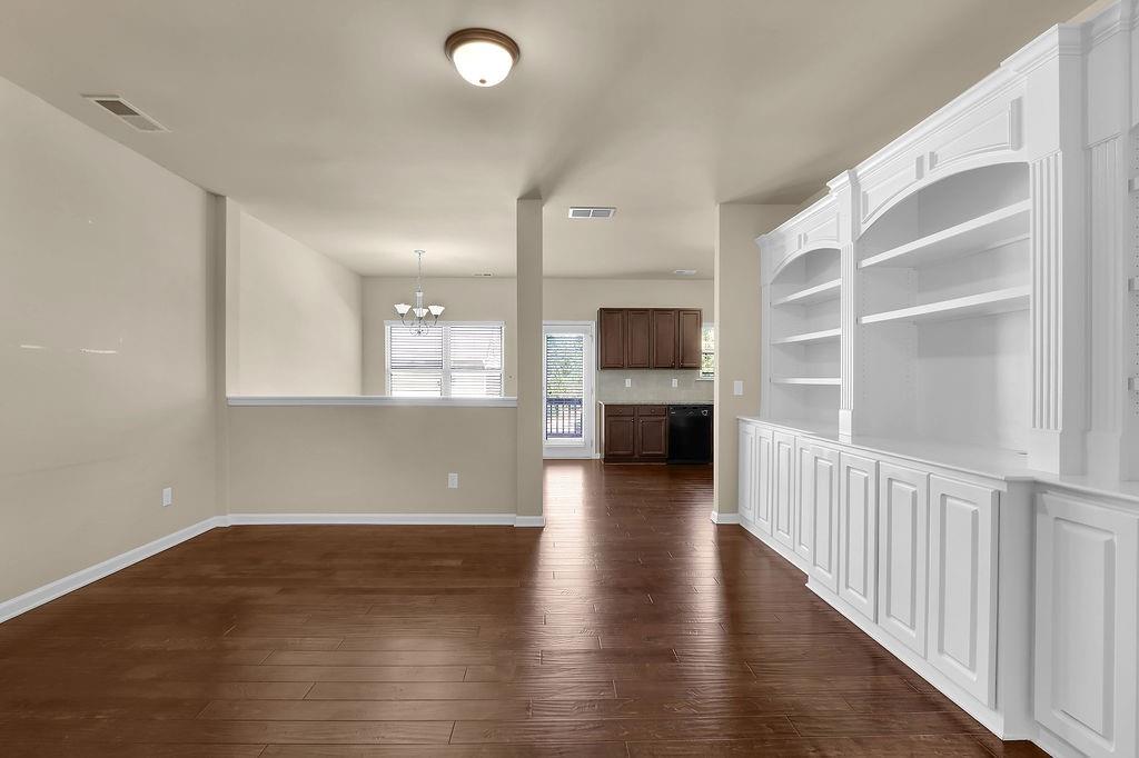 Blue Springs Commond TH - Residential
