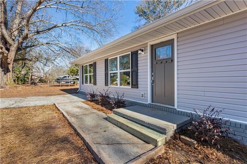 A home in Newnan