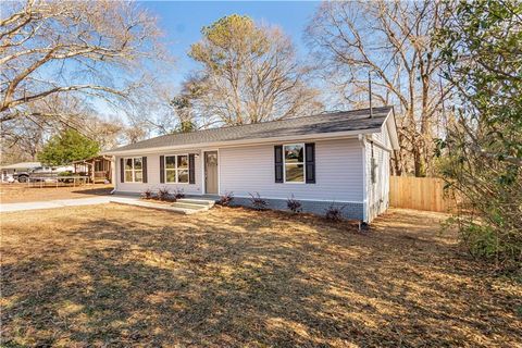 A home in Newnan