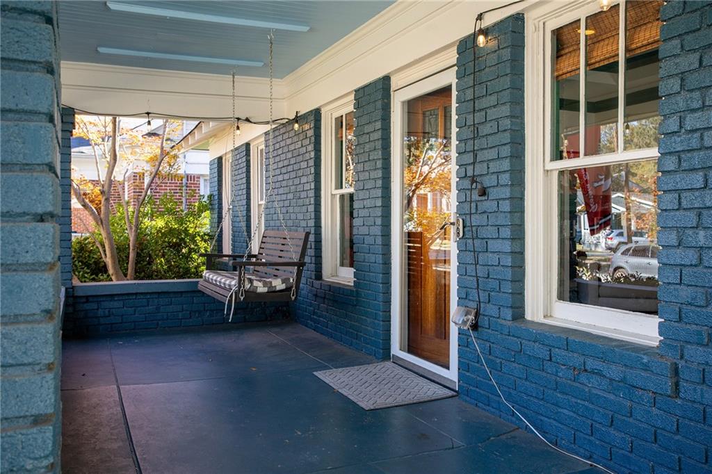 742 Pearce Street SW