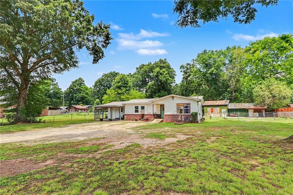 381 River Bend Road SW