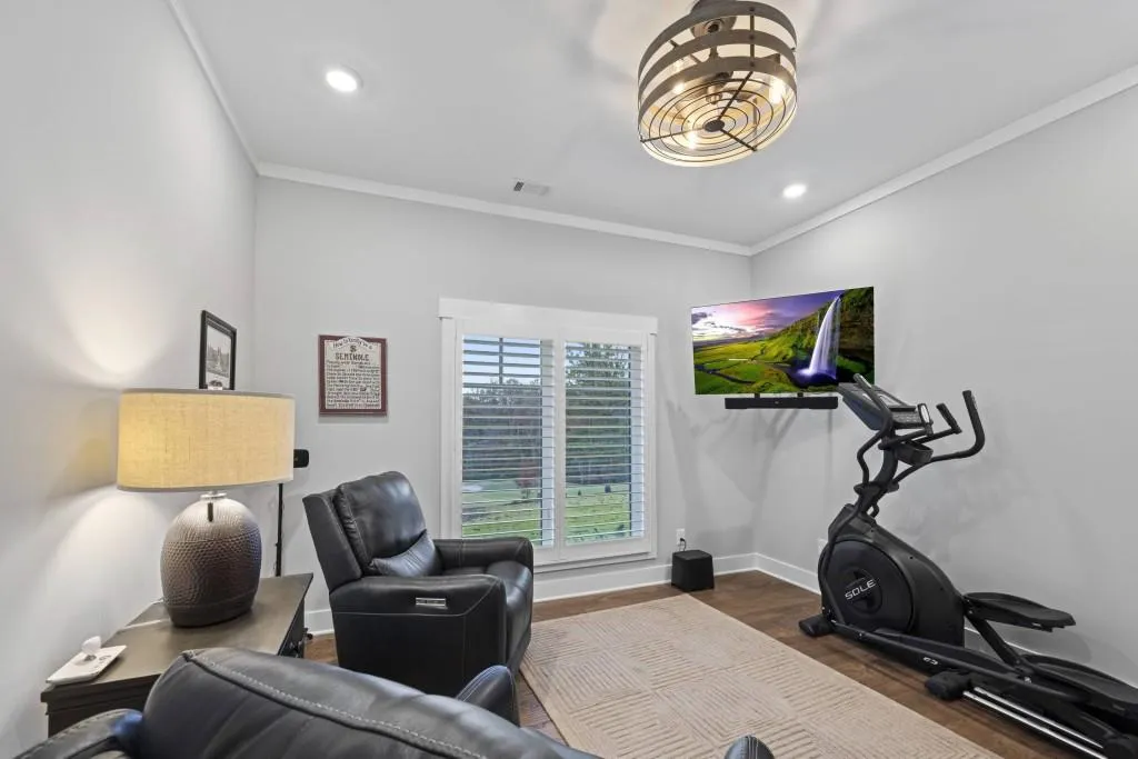 Toccoa, Georgia 30577, United States, 6 Bedrooms Bedrooms, ,5 BathroomsBathrooms,Residential,Pending,68698