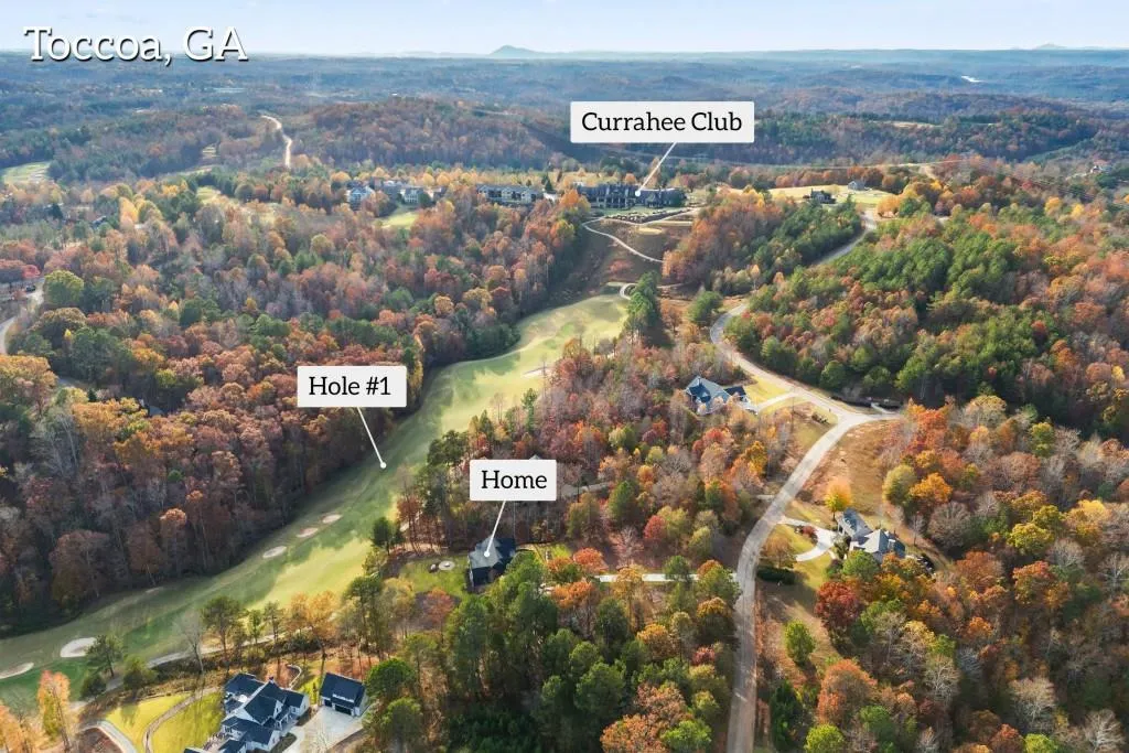 Toccoa, Georgia 30577, United States, 6 Bedrooms Bedrooms, ,5 BathroomsBathrooms,Residential,Pending,68698