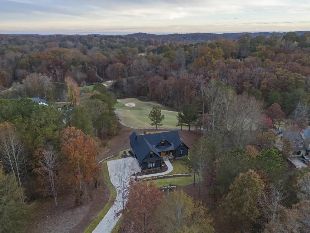 Toccoa, Georgia 30577, United States, 6 Bedrooms Bedrooms, ,5 BathroomsBathrooms,Residential,Pending,68698