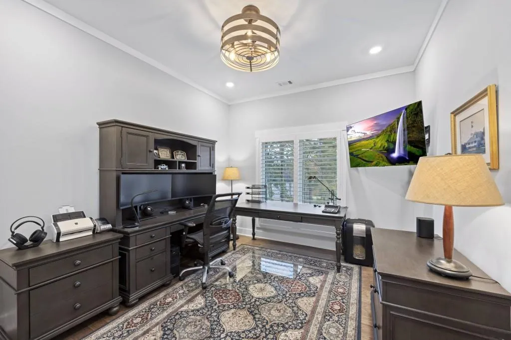 Toccoa, Georgia 30577, United States, 6 Bedrooms Bedrooms, ,5 BathroomsBathrooms,Residential,Pending,68698