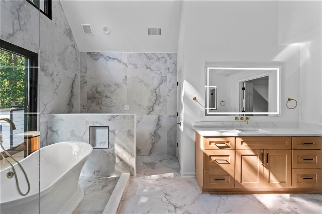 4978 Thornwood Cove NW