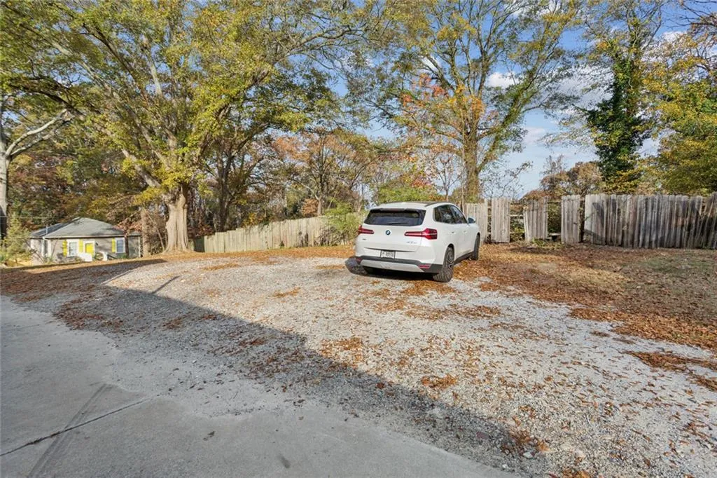 Atlanta, Georgia 30318, United States, 3 Bedrooms Bedrooms, ,1 BathroomBathrooms,Residential,Active,248185