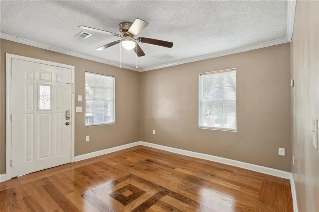 Atlanta, Georgia 30318, United States, 3 Bedrooms Bedrooms, ,1 BathroomBathrooms,Residential,Active,248185