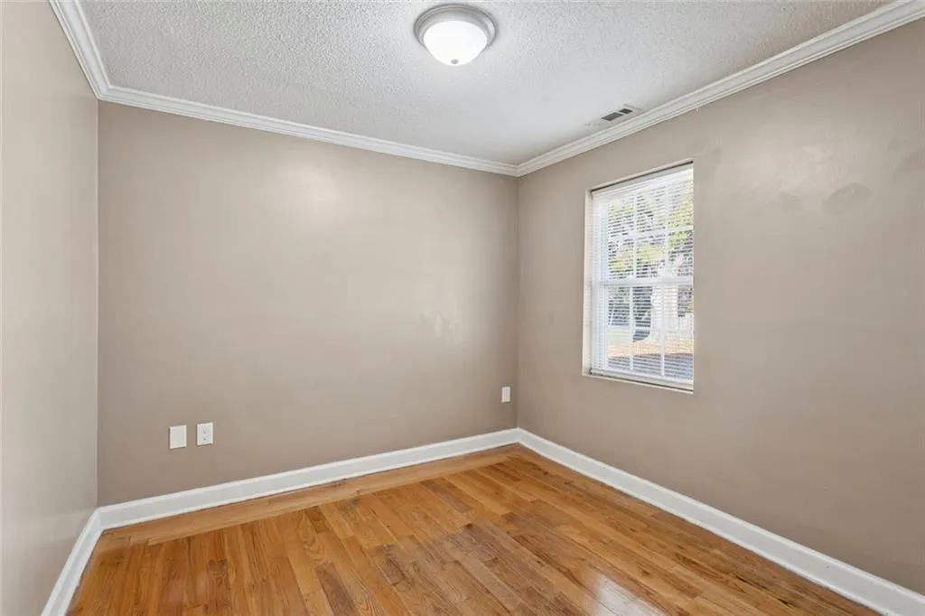 Atlanta, Georgia 30318, United States, 3 Bedrooms Bedrooms, ,1 BathroomBathrooms,Residential,Active,248185