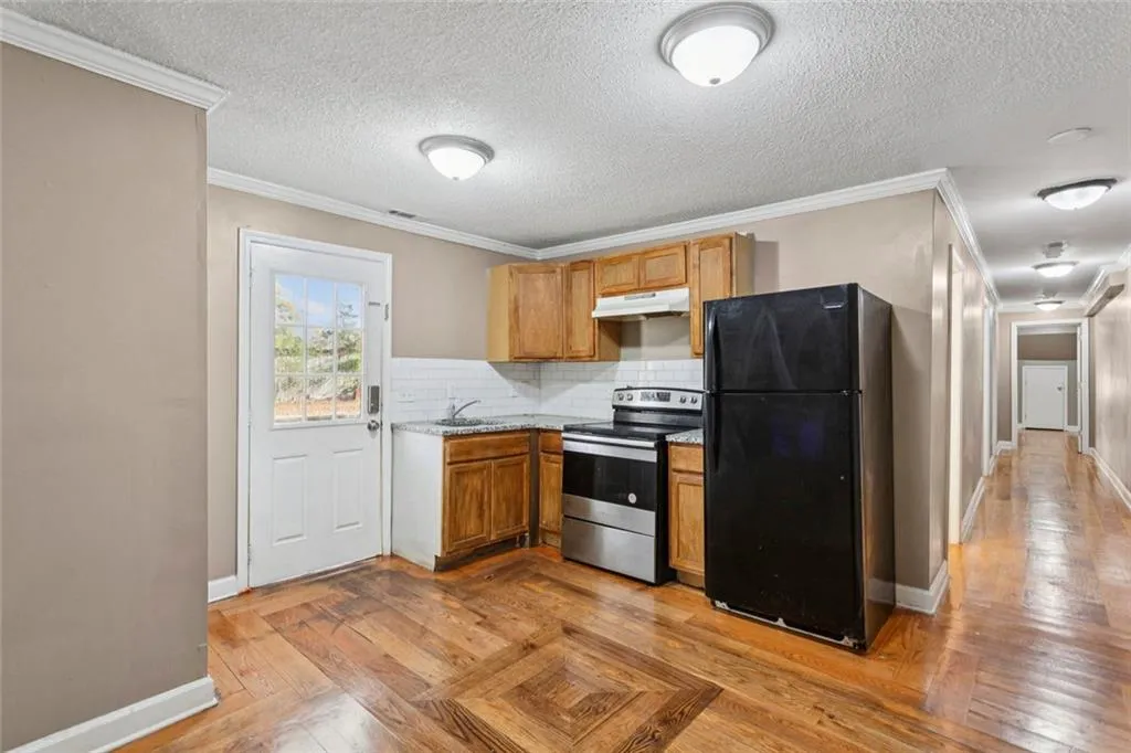 Atlanta, Georgia 30318, United States, 3 Bedrooms Bedrooms, ,1 BathroomBathrooms,Residential,Active,248185