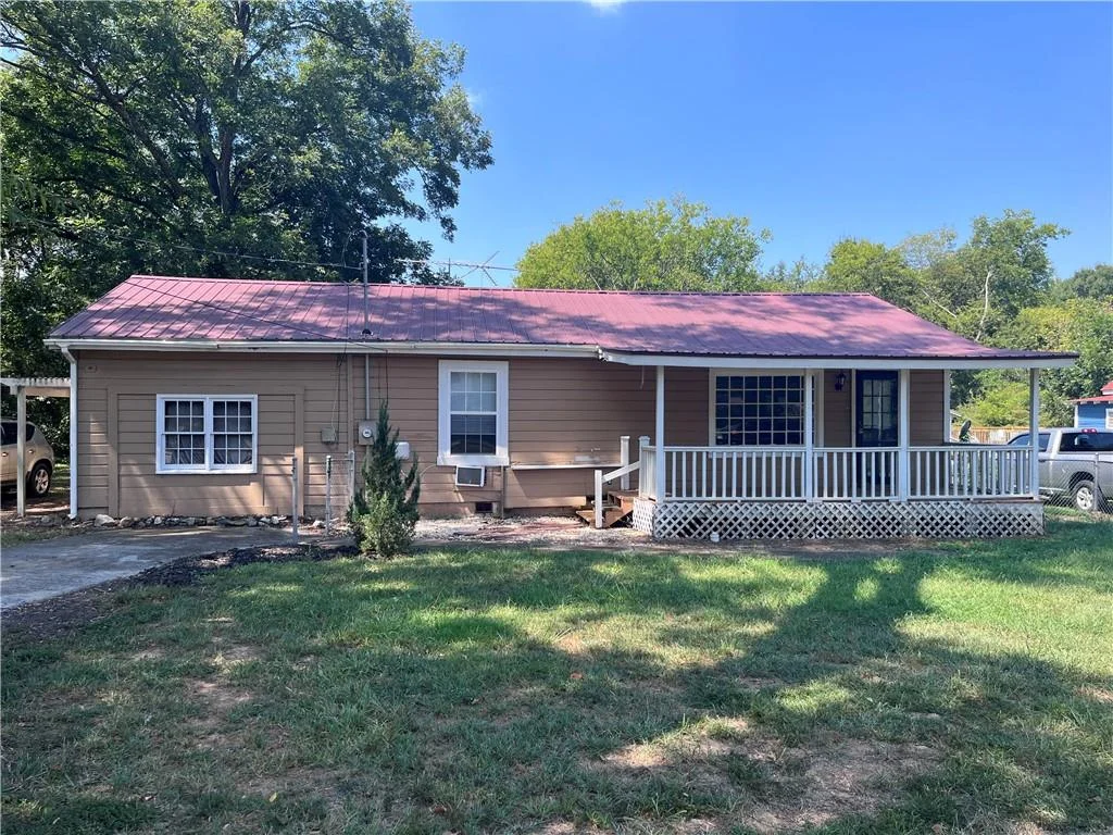 207 N Main Street, Adairsville, GA, 30103