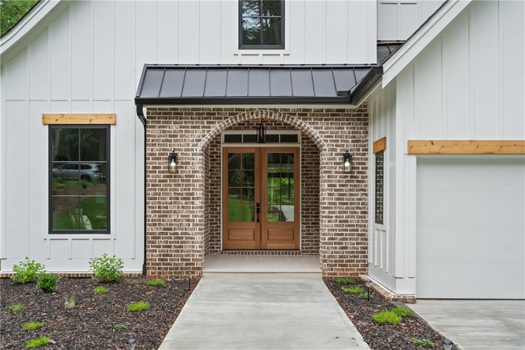 2595 Grassview Drive