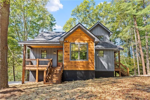 Homes For Sale - 914 Hagin Cir<br/> Ellijay, GA 30540