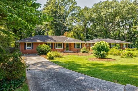 2343 Hunting Valley Drive Decatur GA 30033