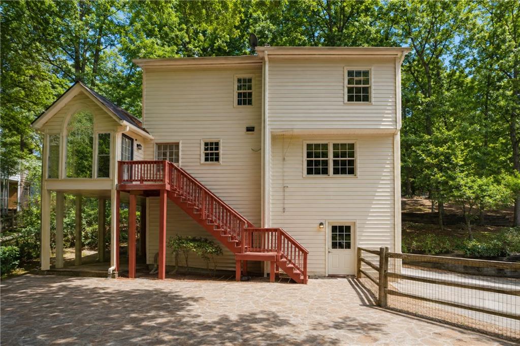 4003 Oakview Court