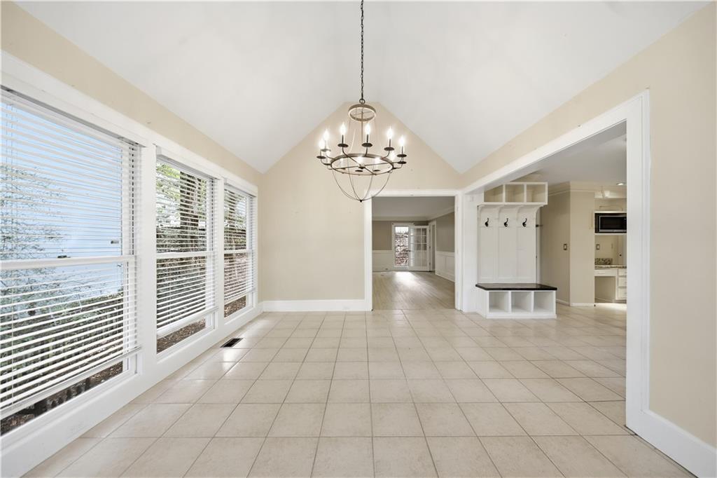 4003 Oakview Court