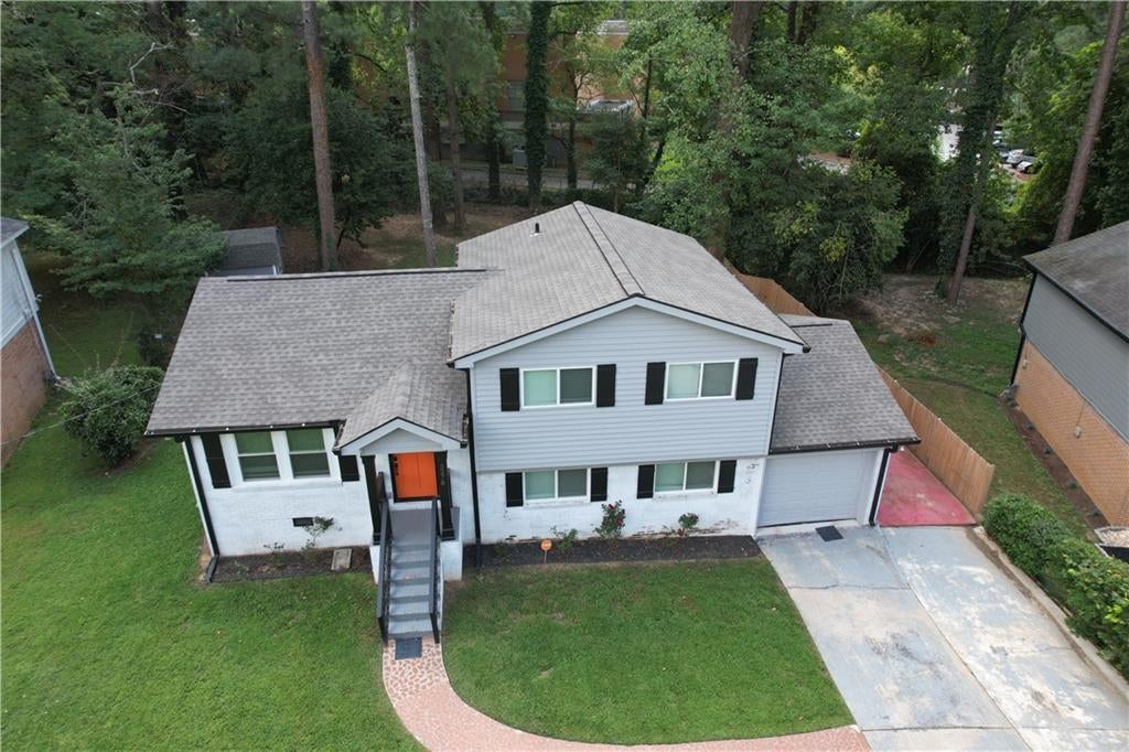 3278 Amhurst Drive NW
