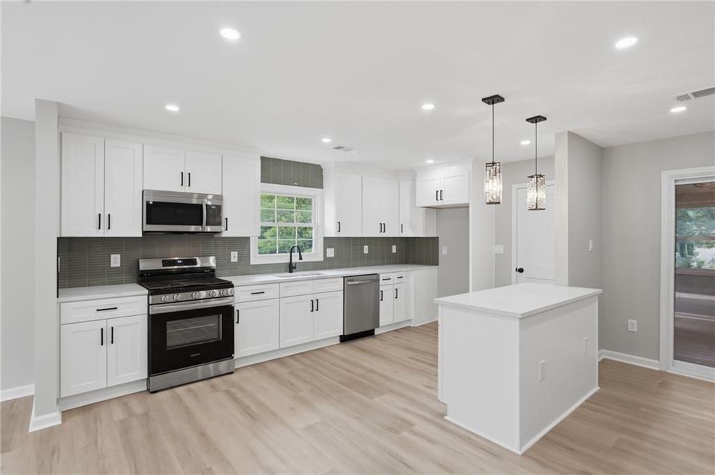 1996 Benson Avenue SE