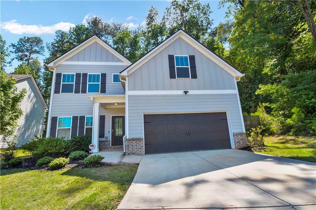 2099 Easterwood Terrace