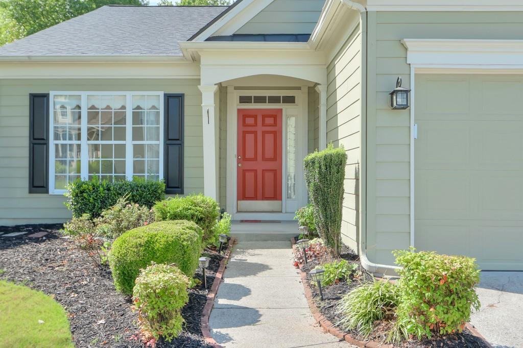138 Churchcliff Drive